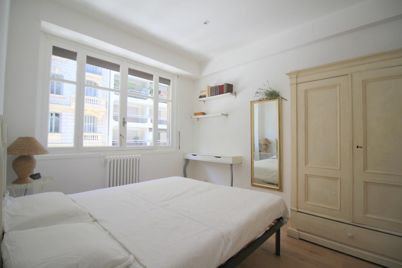 - Champagne Gambetta